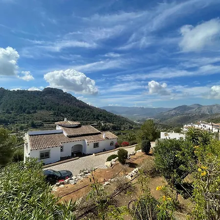 Casa Dali Feriehus