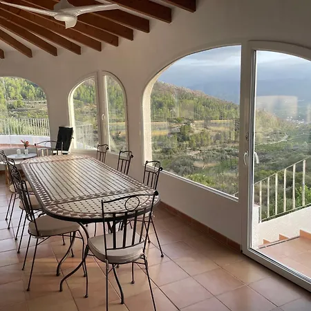 Casa Dali Feriehus Monte Pego